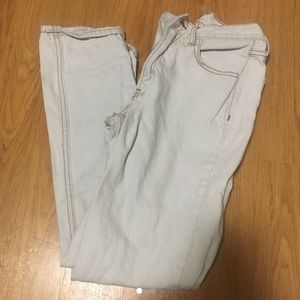 Brandy Melville jeans 💚🌟